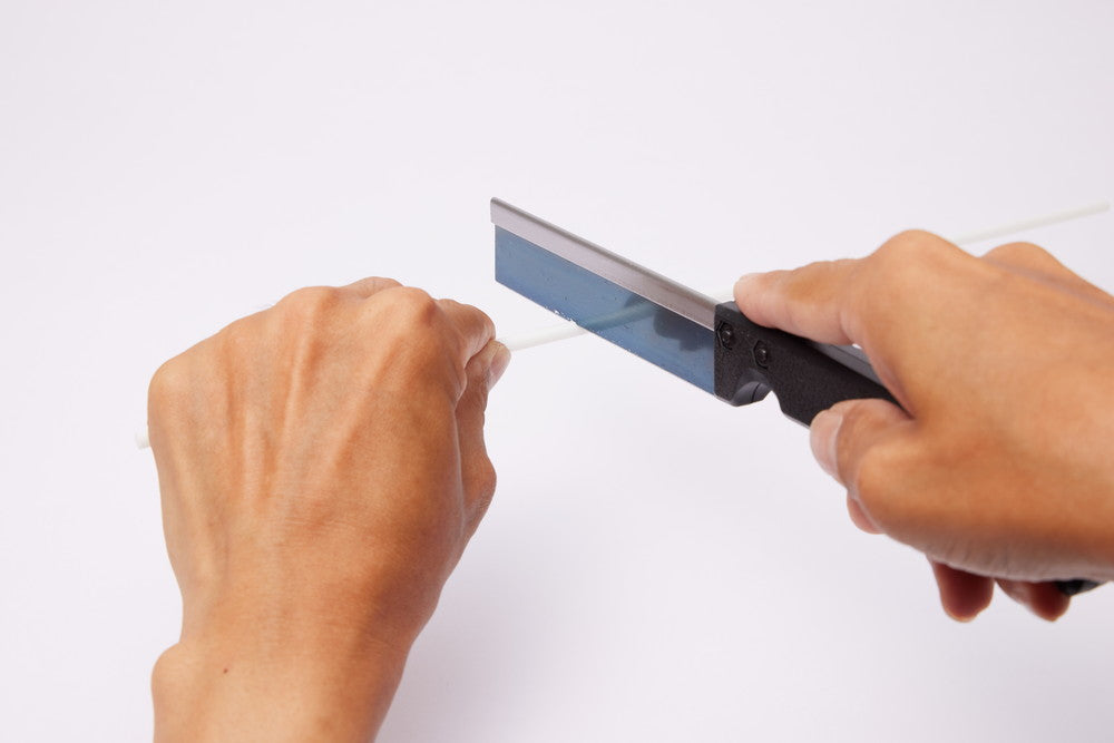 GT123 Mr. Modeling Saw Large Handsaw 0.1 mm by Mr. Hobby