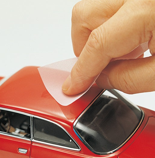 GT36 Mr. Grinding Cloth Polishing Cloth by Mr. Hobby made of Polyester