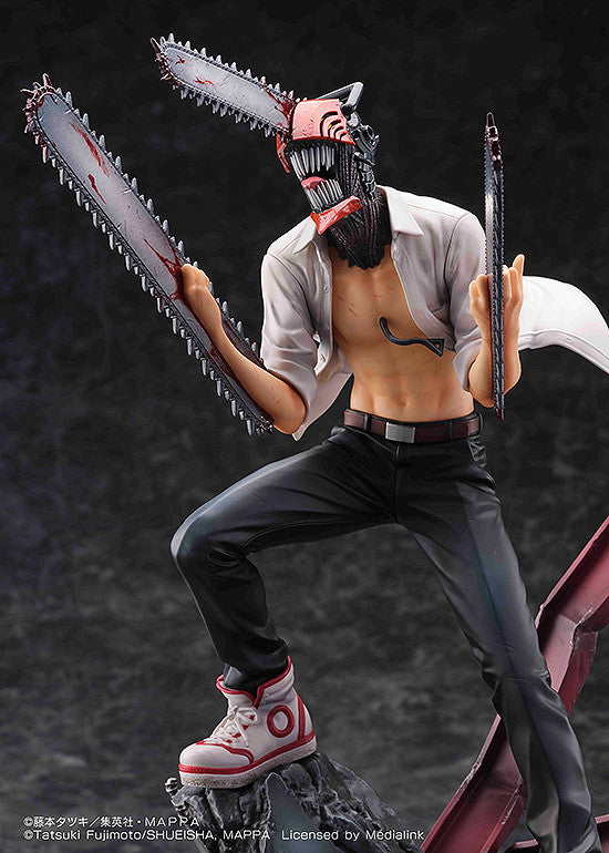 CHAINSAW MAN Figure Chainsaw Man collectible scale model made of plastics by SEGA