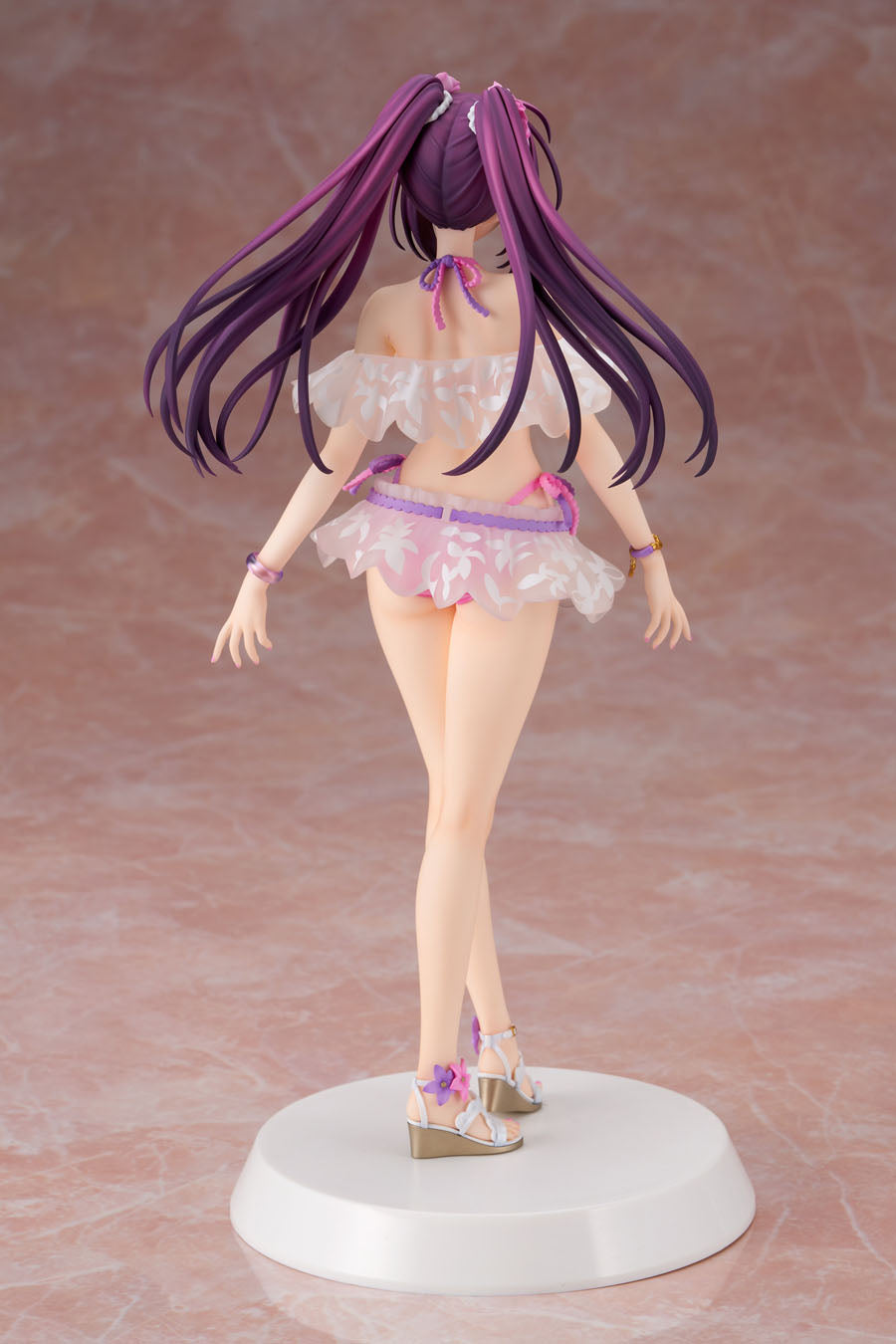 Fate/Grand Order - Ruler/Scáthach-Skadi [Summer Queens] collectible scale model made of plastics by Tokyo Figure