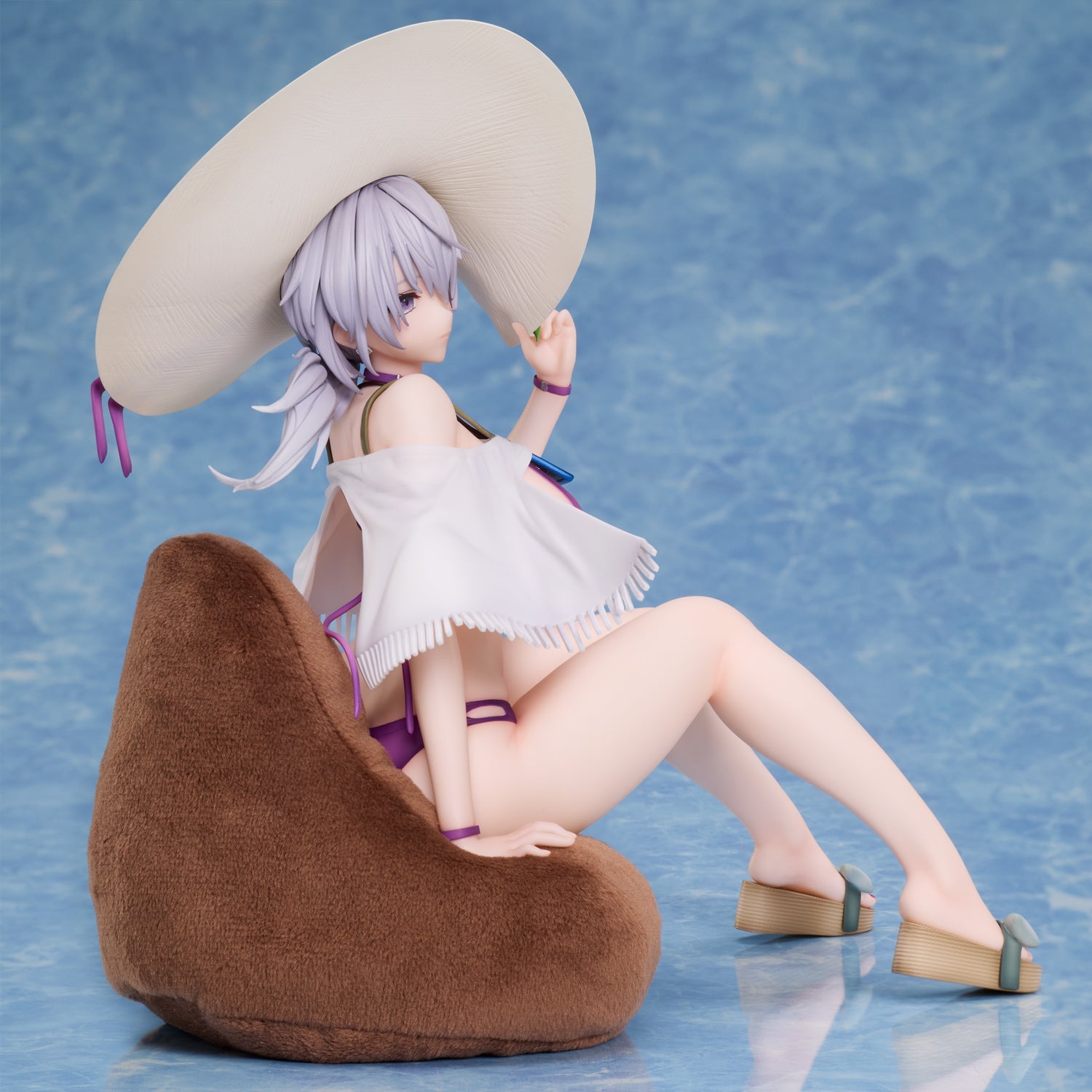 Azur Lane Reno Summer Spinoff collectible scale model made of plastics by Tokyo Figure