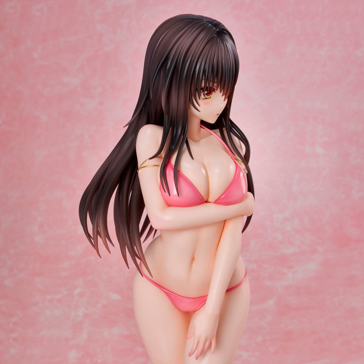 To LOVE-Ru Darkness Swimsuit Series Yui Kotegawa 1/4 Scale collectible scale model made of plastics by Tokyo Figure