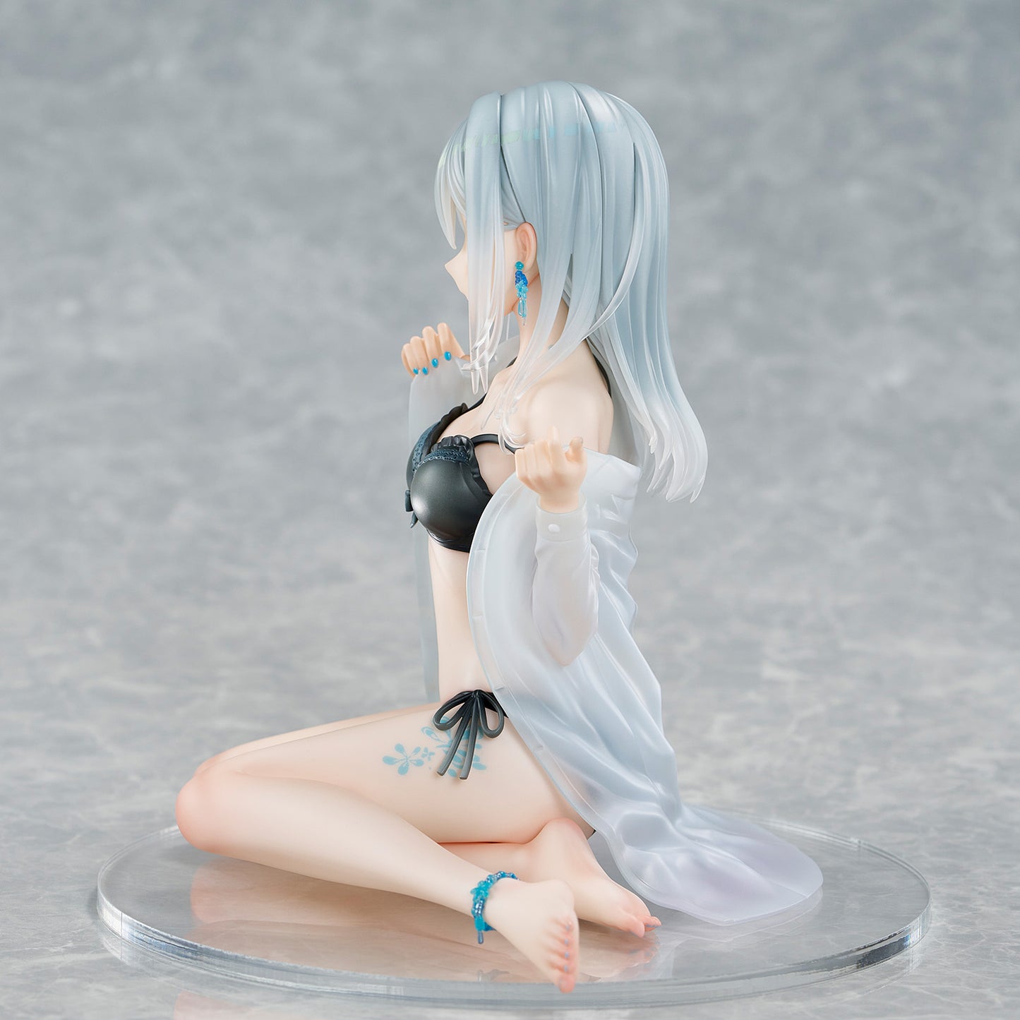 Fuumi Illustration Okigae Ginpatsu-chan Sorairo no Asa Limited Costume Ver. collectible scale model made of plastics by Tokyo Figure