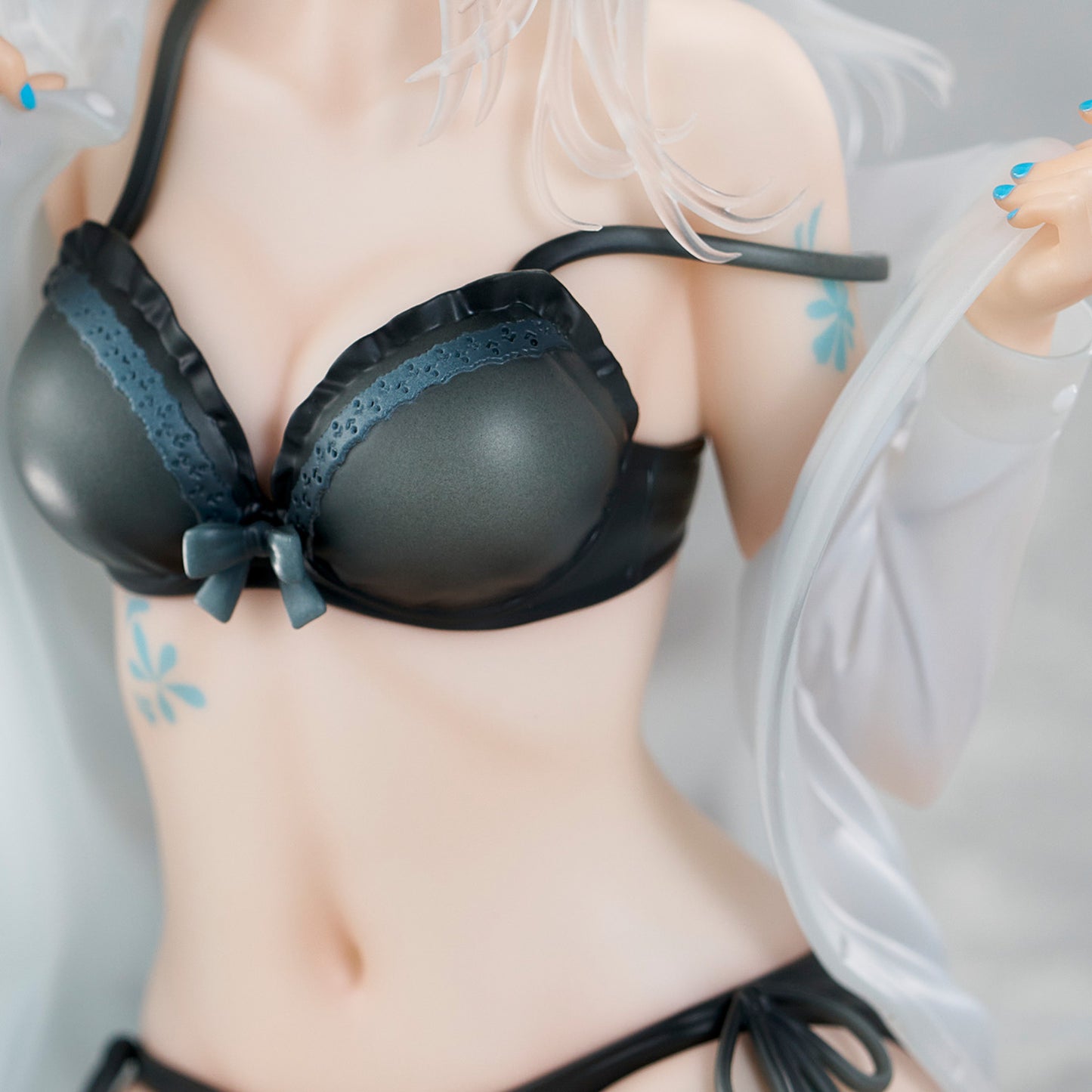 Fuumi Illustration Okigae Ginpatsu-chan Sorairo no Asa Limited Costume Ver. collectible scale model made of plastics by Tokyo Figure