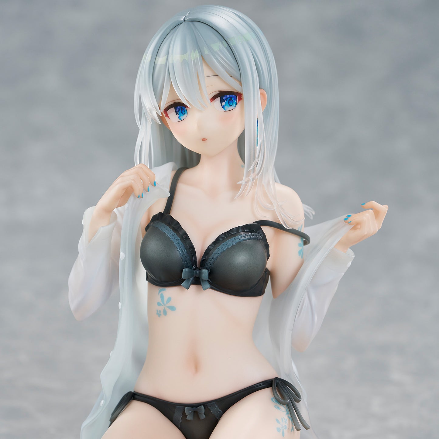 Fuumi Illustration Okigae Ginpatsu-chan Sorairo no Asa Limited Costume Ver. collectible scale model made of plastics by Tokyo Figure