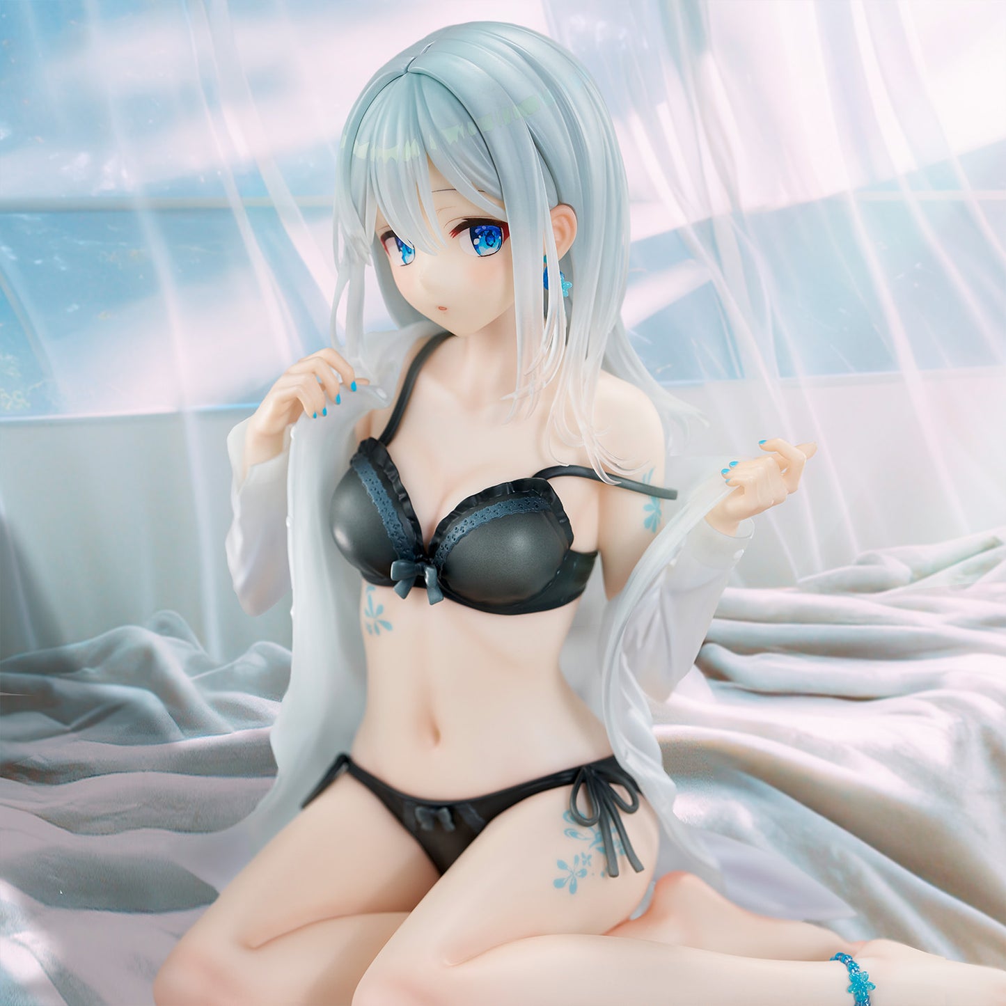 Fuumi Illustration Okigae Ginpatsu-chan Sorairo no Asa Limited Costume Ver. collectible scale model made of plastics by Tokyo Figure
