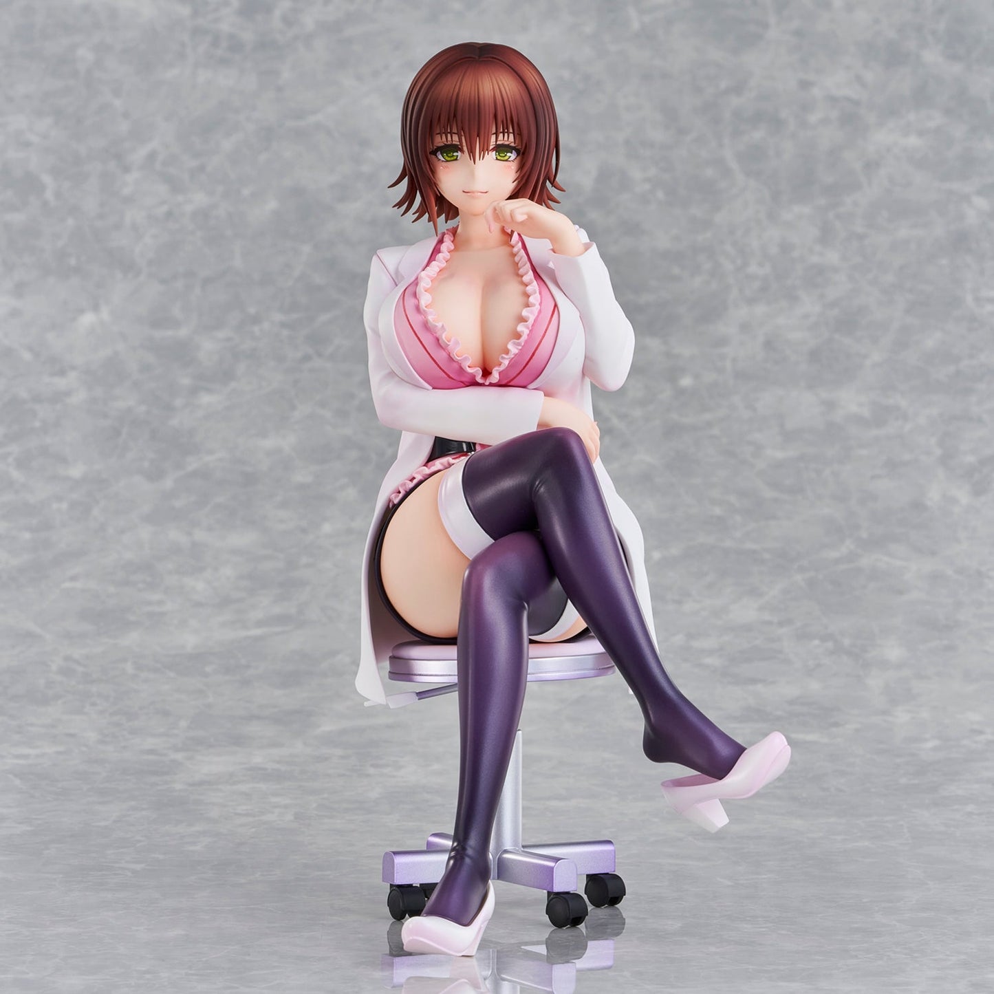 ToLOVE-Ru: Toraburu Darkness] Nurse Series: Ryoko Mikado - Insurance Office Teacher ver. collectible scale model made of plastics by Tokyo Figure