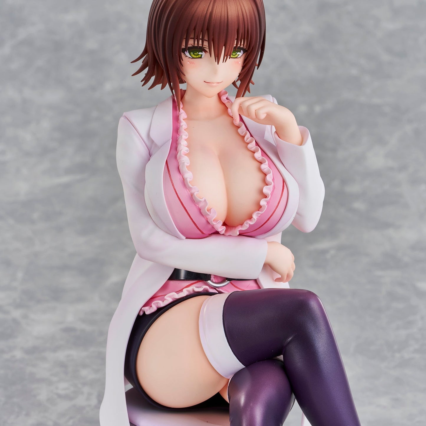 ToLOVE-Ru: Toraburu Darkness] Nurse Series: Ryoko Mikado - Insurance Office Teacher ver. collectible scale model made of plastics by Tokyo Figure