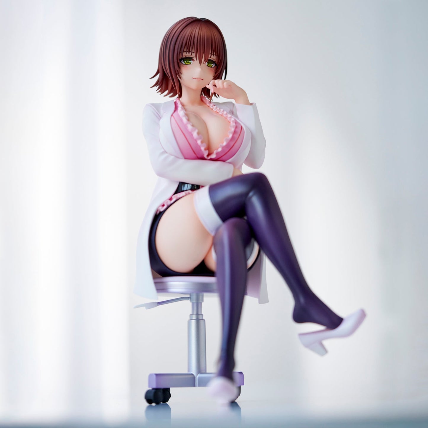 ToLOVE-Ru: Toraburu Darkness] Nurse Series: Ryoko Mikado - Insurance Office Teacher ver. collectible scale model made of plastics by Tokyo Figure