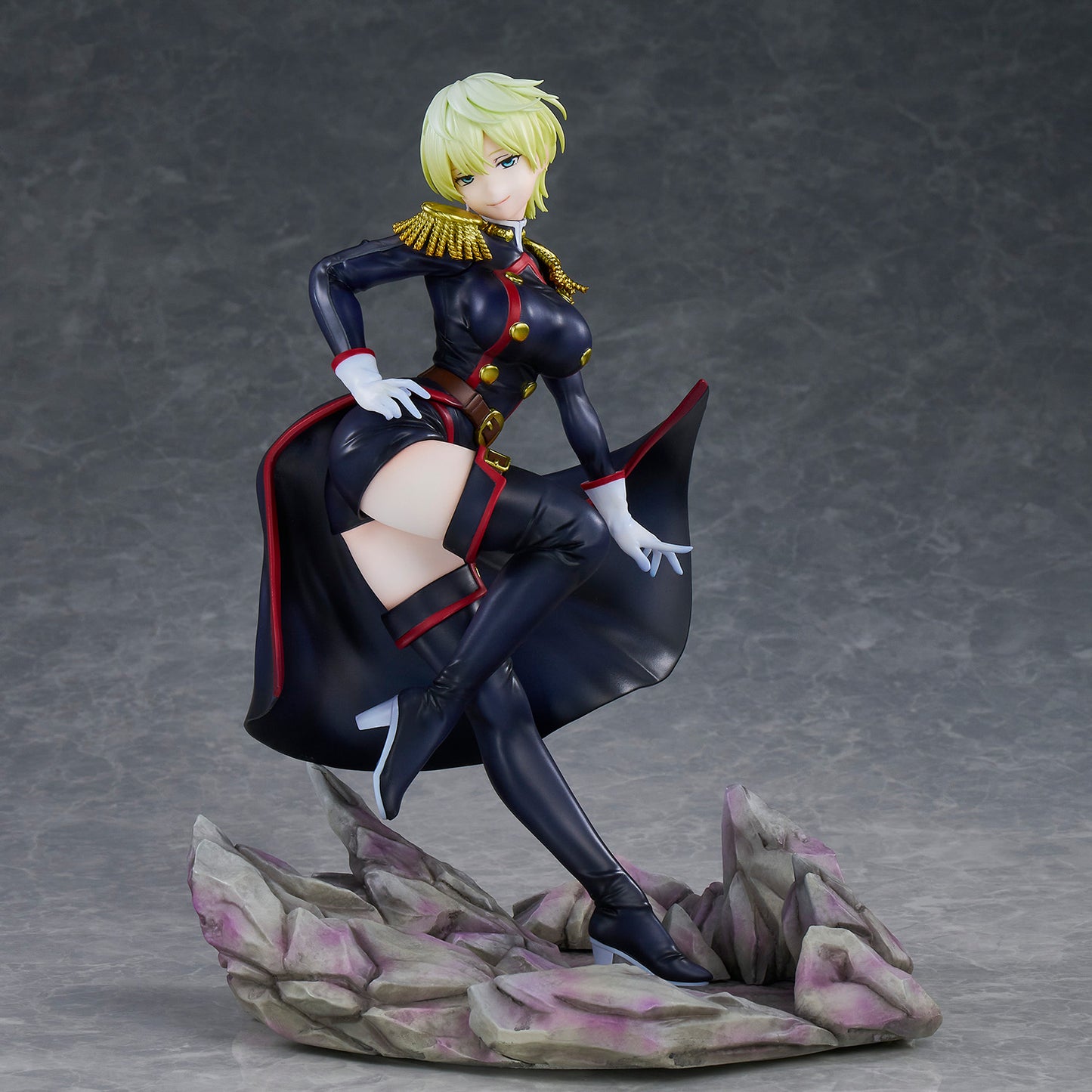 Chained Soldier - Izumo Tenka 1/7 Scale Figure collectible scale model made of plastics by Tokyo Figure