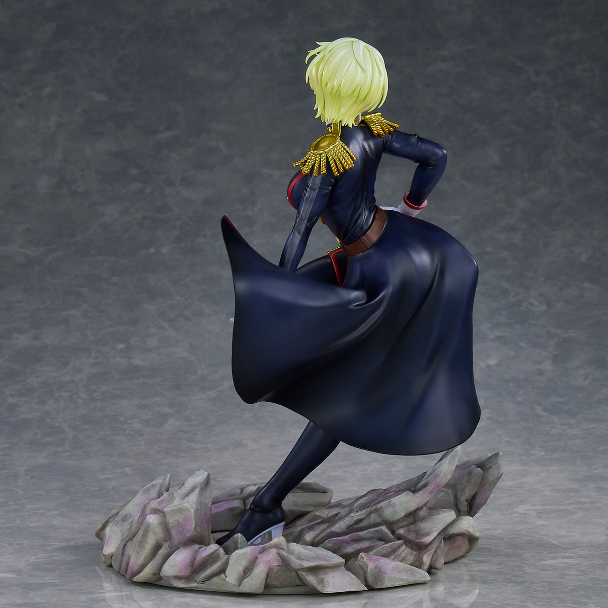 Chained Soldier - Izumo Tenka 1/7 Scale Figure collectible scale model made of plastics by Tokyo Figure
