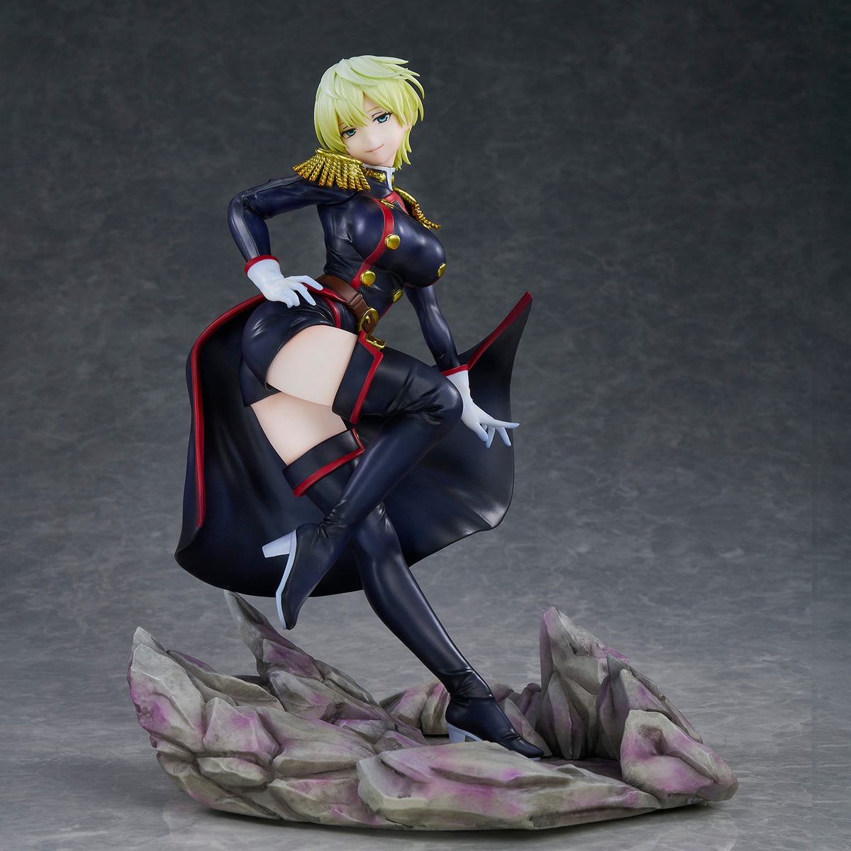 Chained Soldier - Izumo Tenka 1/7 Scale Figure collectible scale model made of plastics by Tokyo Figure