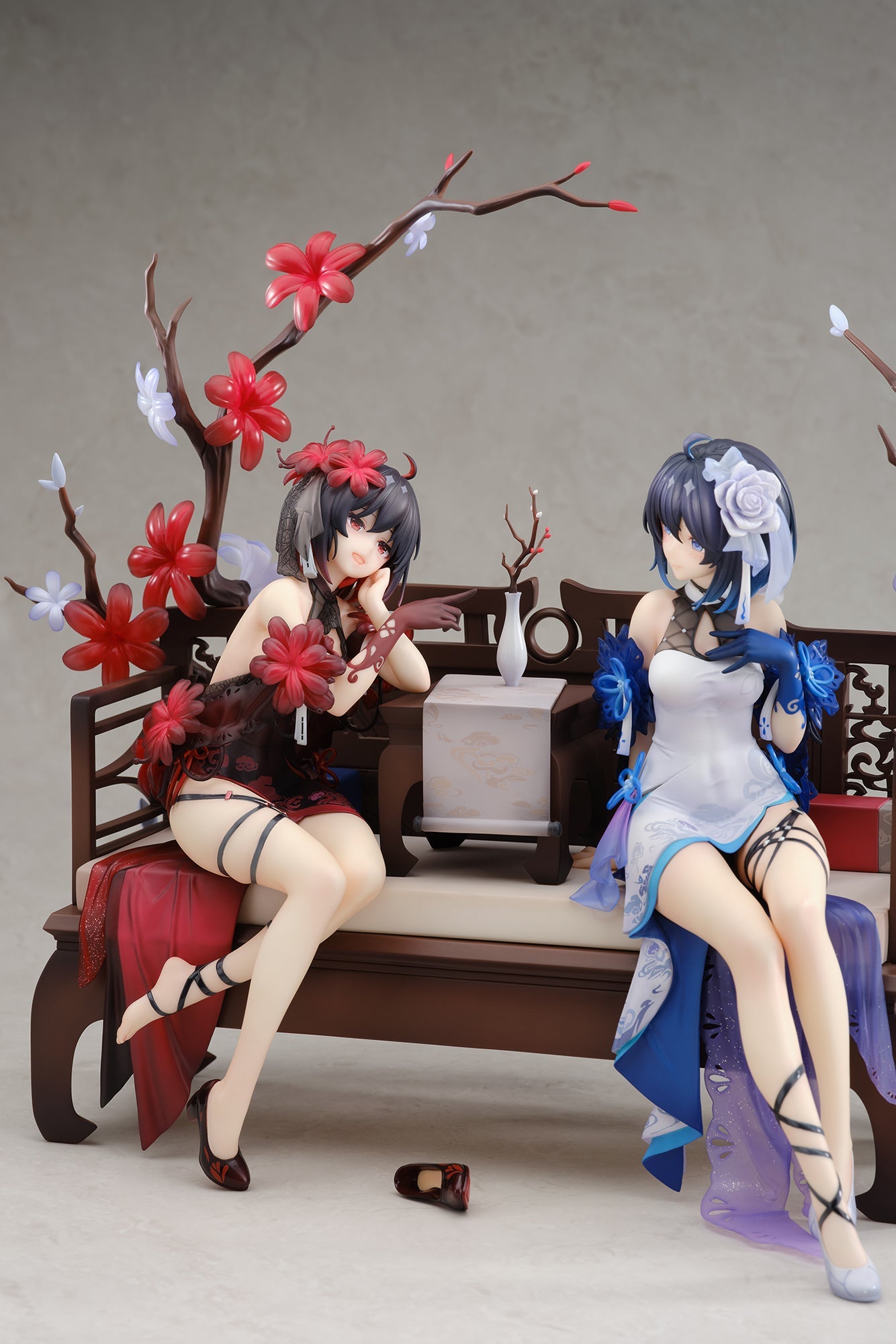 Honkai Impact 3rd SEELE: STYGIAN NYMPH MIRRORED FLOURISHES Ver. collectible scale model made of plastics by Tokyo Figure