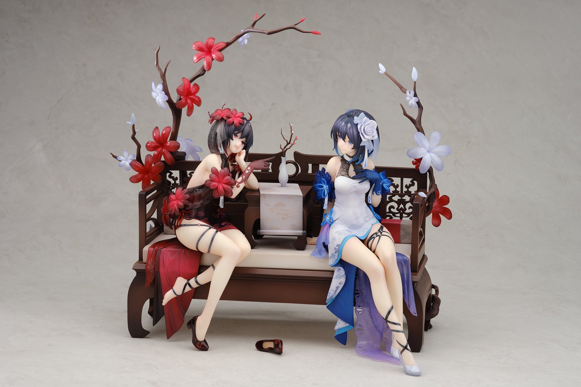Honkai Impact 3rd SEELE: STYGIAN NYMPH MIRRORED FLOURISHES Ver. collectible scale model made of plastics by Tokyo Figure