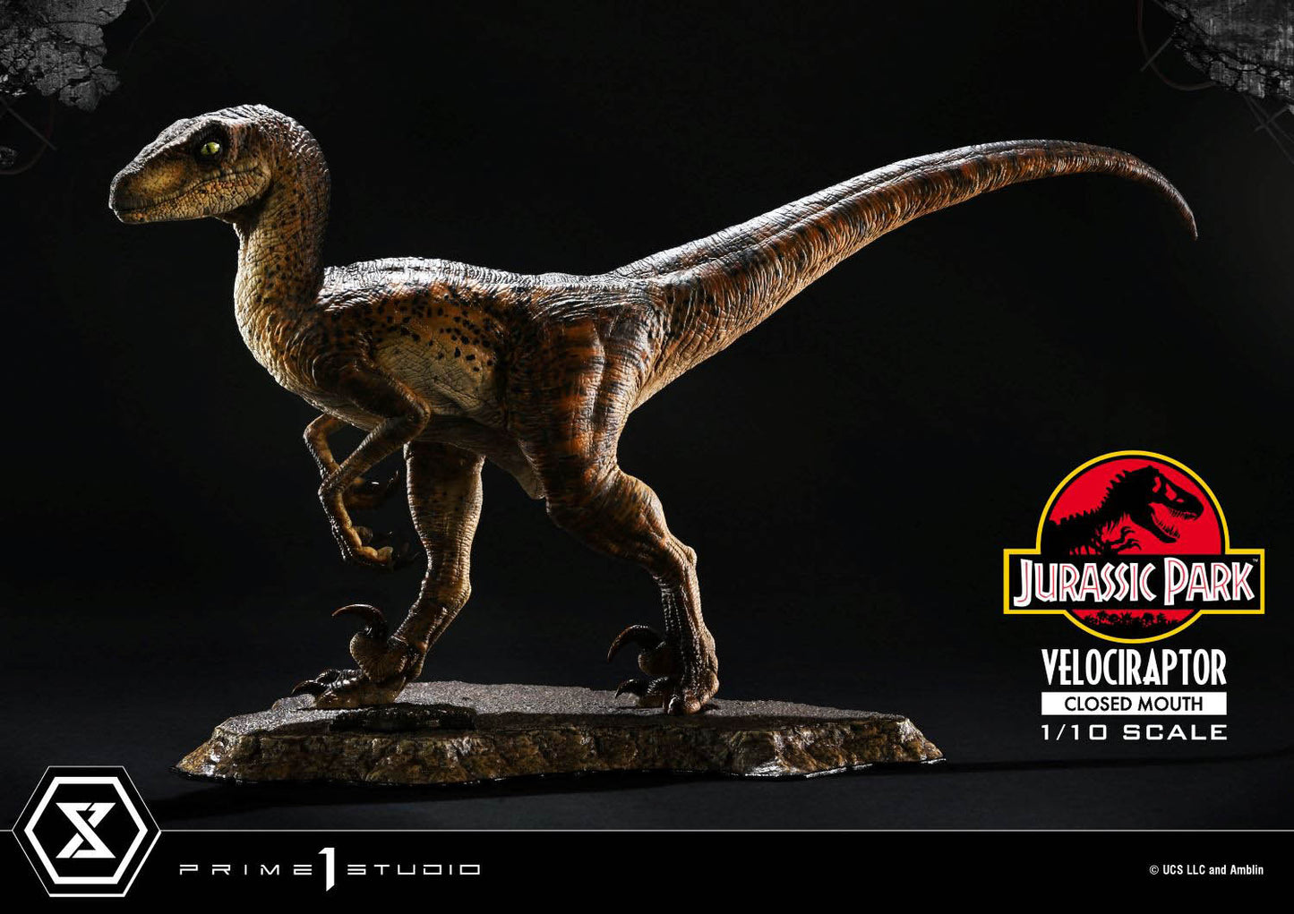 Prime Collectible Figure Velociraptor Closed Mouth collectible scale model made of plastics by Tokyo Figure