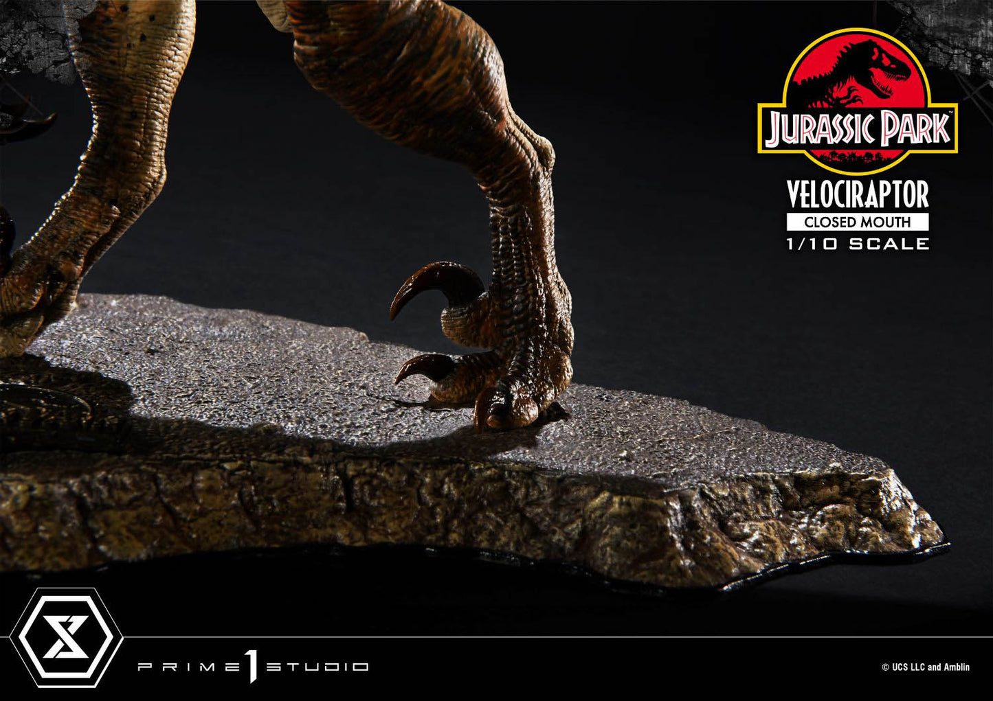 Prime Collectible Figure Velociraptor Closed Mouth collectible scale model made of plastics by Tokyo Figure
