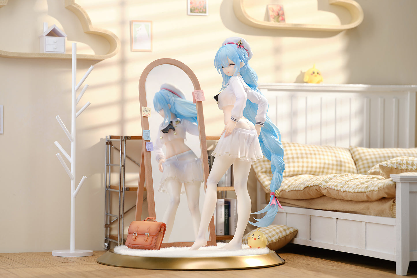 Azur Lane JANUS FEAR OF CHANGING... CLOTHES VER. collectible scale model made of plastics by Tokyo Figure