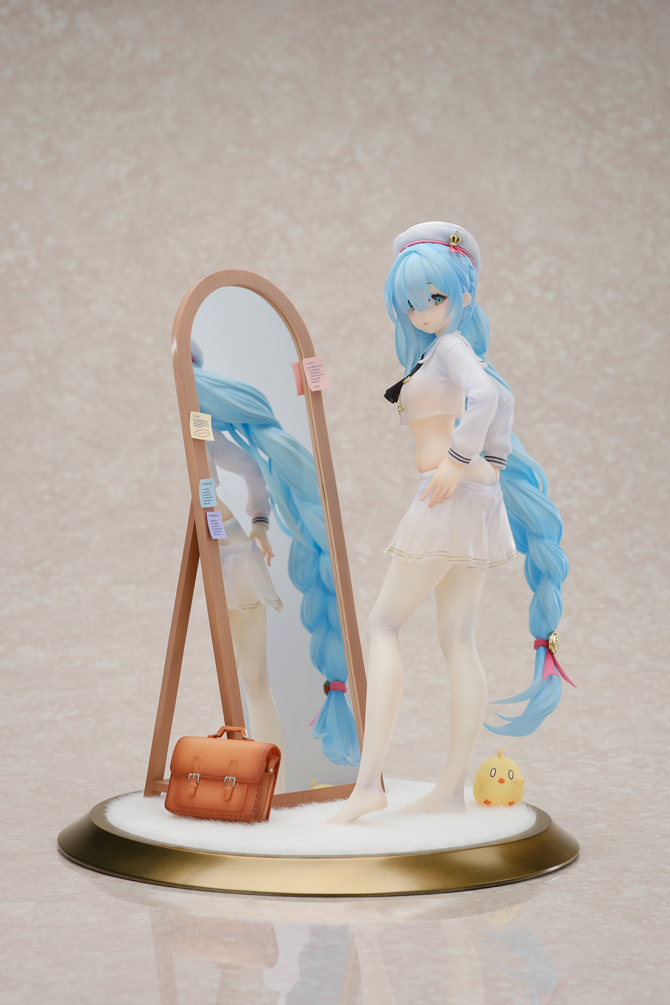 Azur Lane JANUS FEAR OF CHANGING... CLOTHES VER. collectible scale model made of plastics by Tokyo Figure