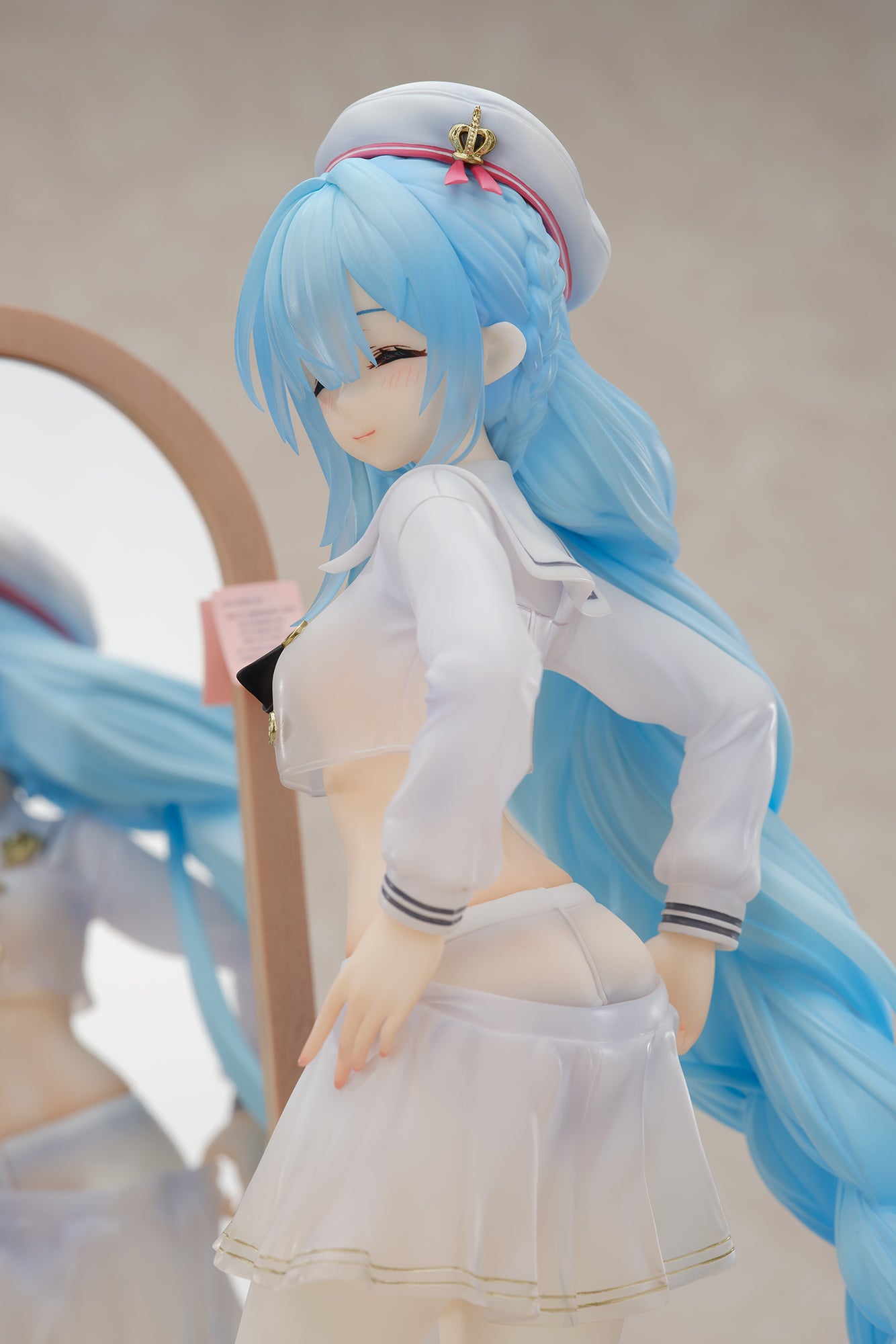 Azur Lane JANUS FEAR OF CHANGING... CLOTHES VER. collectible scale model made of plastics by Tokyo Figure