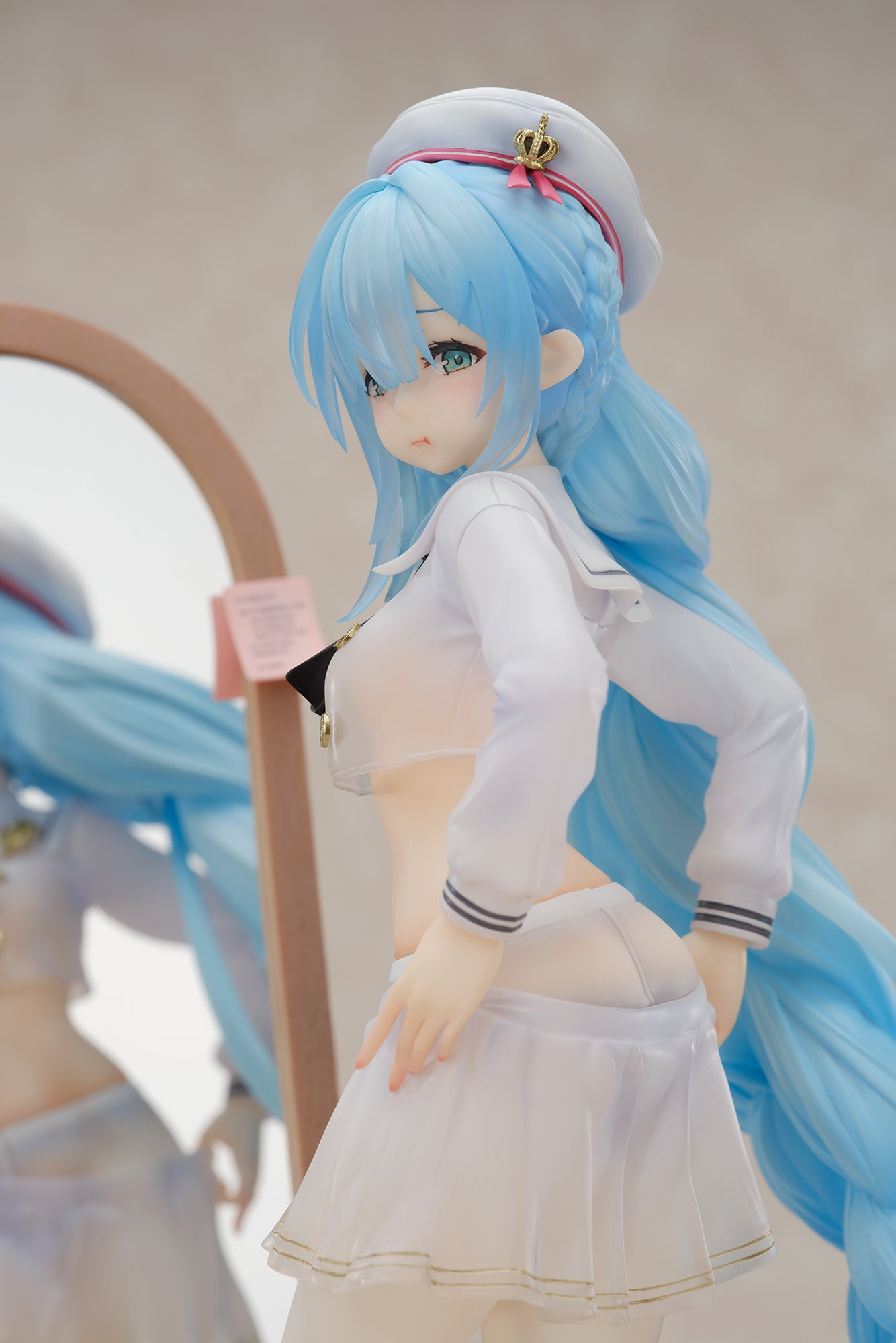 Azur Lane JANUS FEAR OF CHANGING... CLOTHES VER. collectible scale model made of plastics by Tokyo Figure
