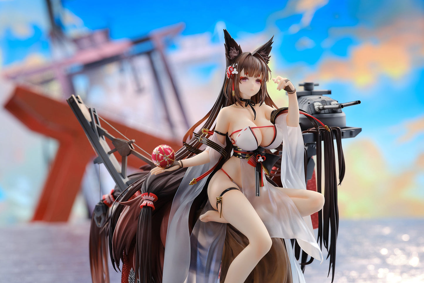 Azur Lane Amagi Shizuku Hashirimizu Ver collectible scale model made of plastics by Tokyo Figure