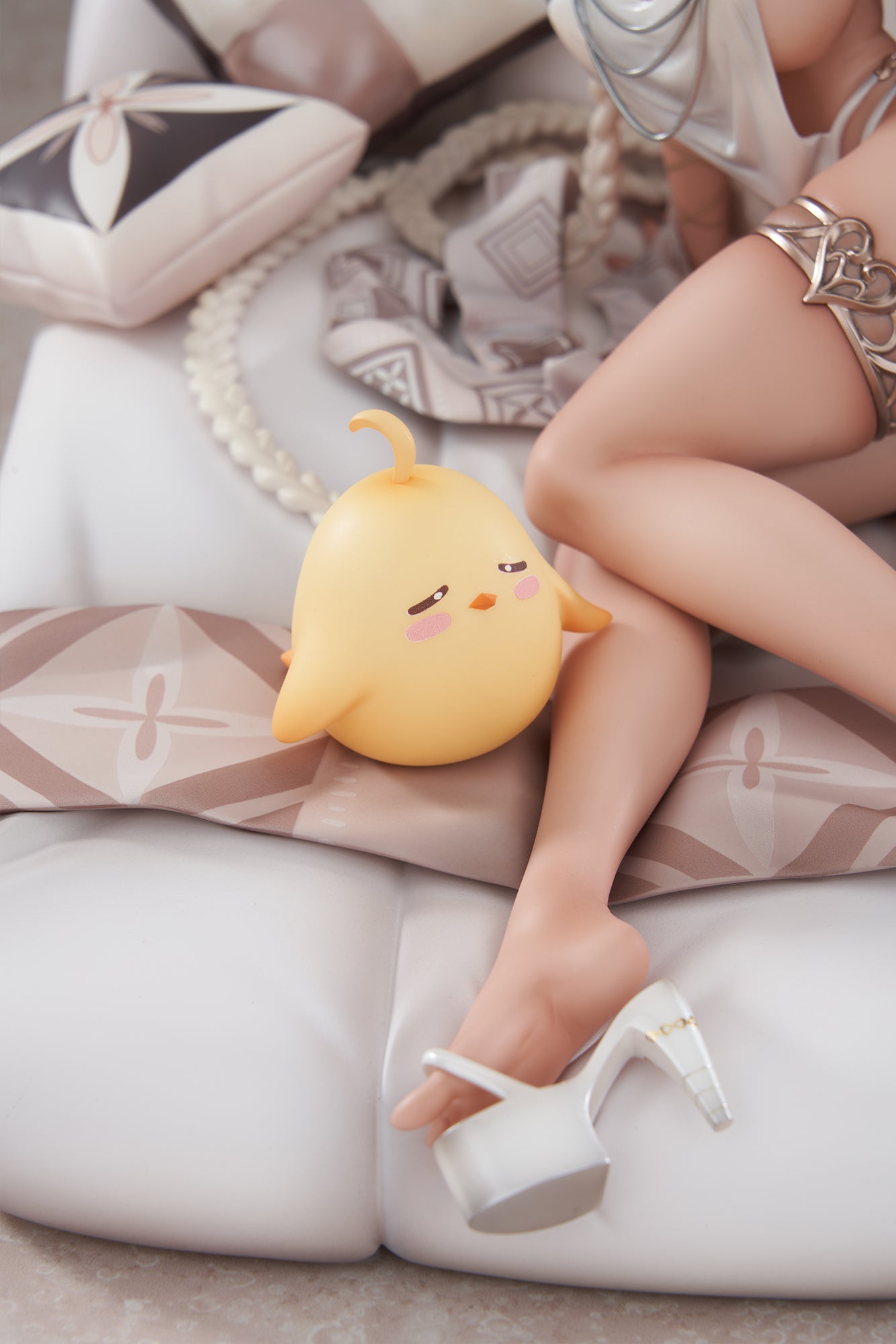 Owari Shimmering Forsythia Ver. collectible scale model made of plastics by Tokyo Figure