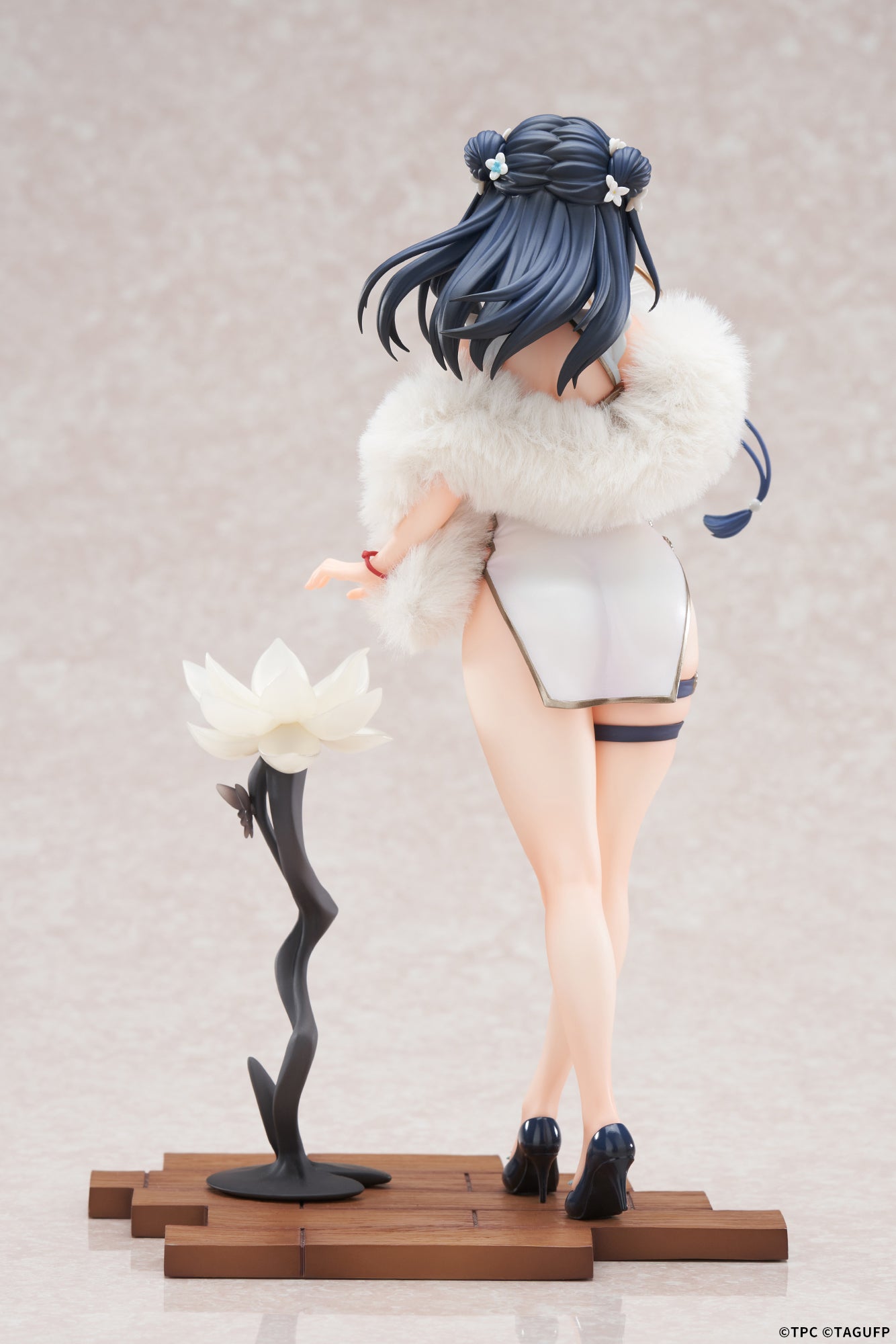 Takarada Rikka & Minami Yume Set China Dress Ver. collectible scale model made of plastics by Tokyo Figure
