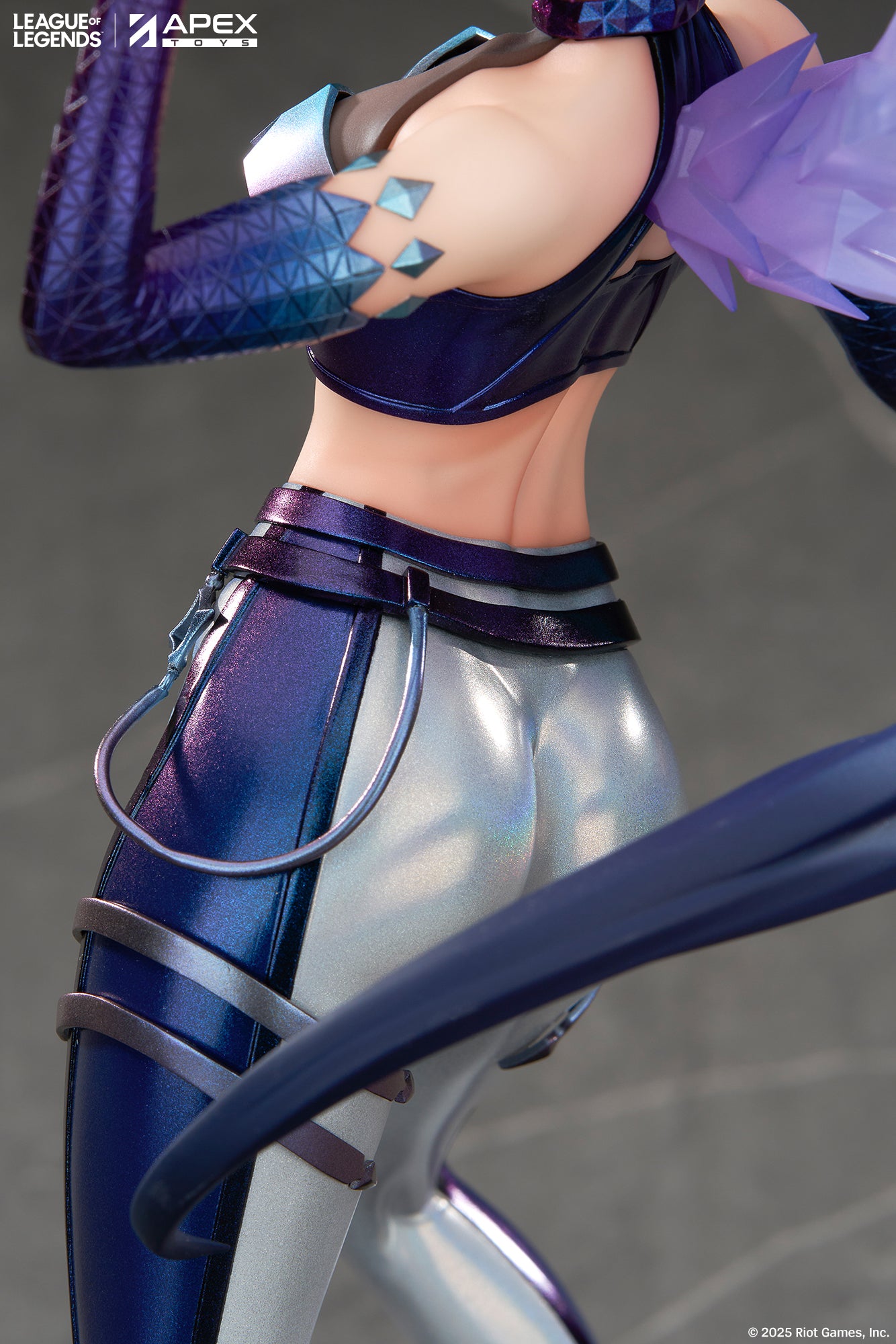 League of Legends  K/DA KAI'SA collectible scale model made of plastics by Tokyo Figure