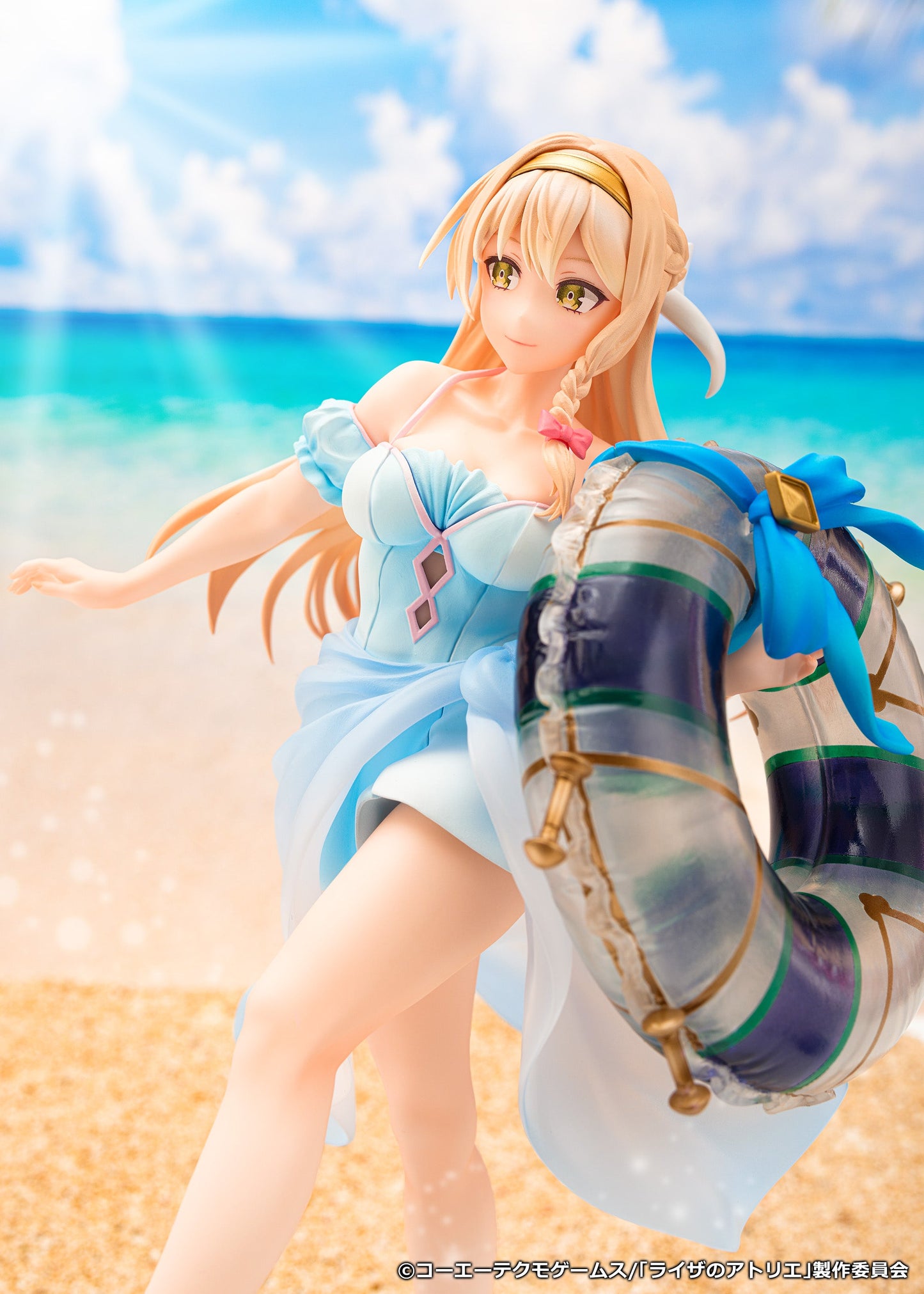 Claudia Barents Swimsuit ver. 1/7 Scale collectible scale model made of plastics by Tokyo Figure