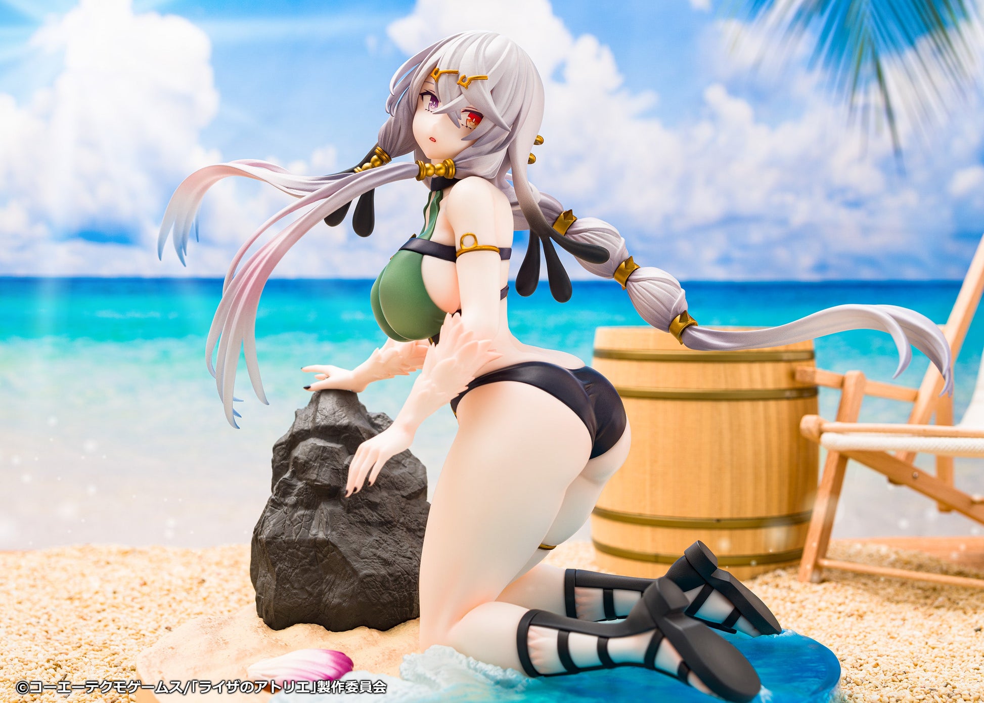 Lila Dzias Swimsuit ver. 1/7 Scale collectible scale model made of plastics by Tokyo Figure