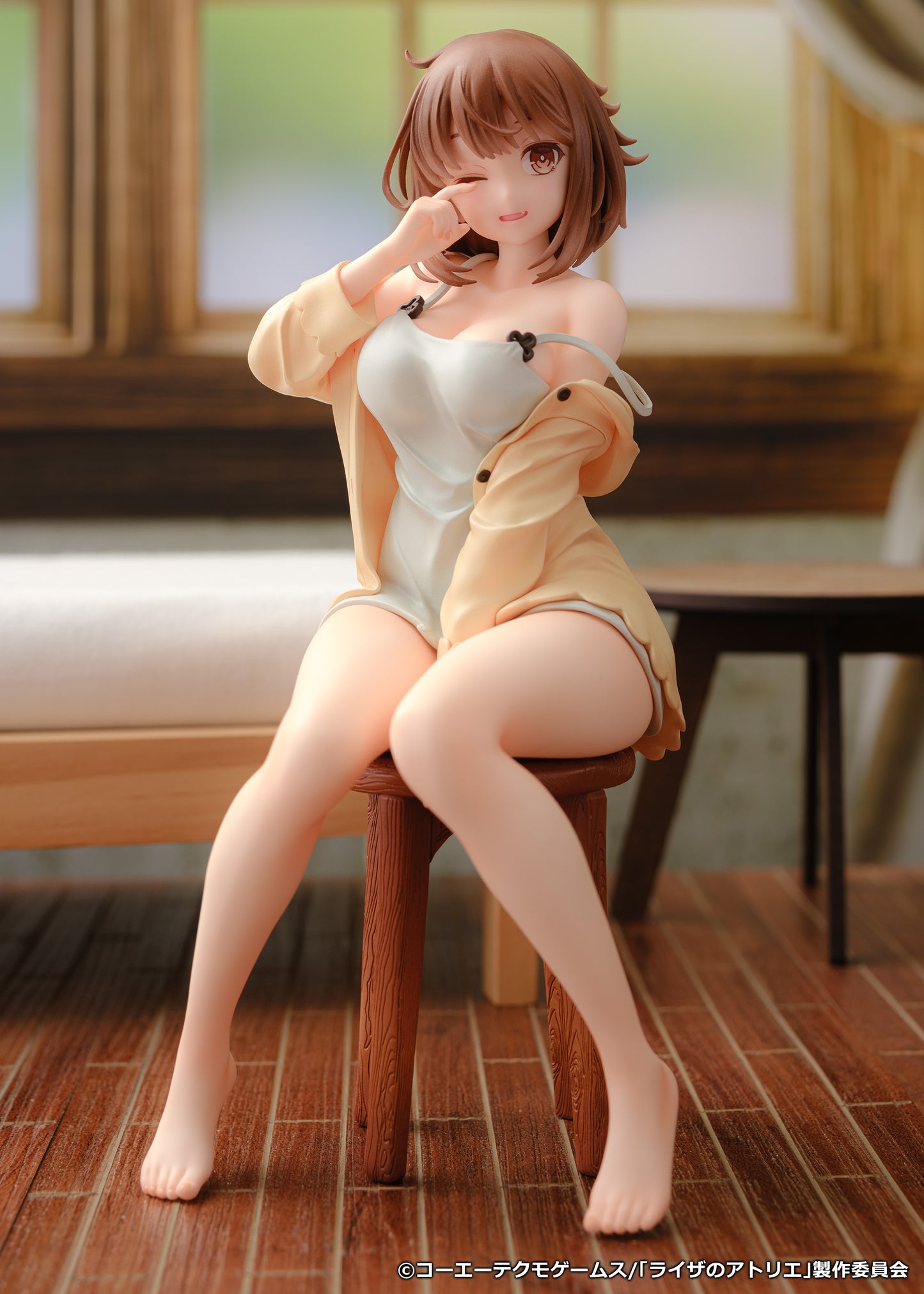 Reisalin Stout Nightclothes Version 1/7 Scale collectible scale model made of plastics by Tokyo Figure