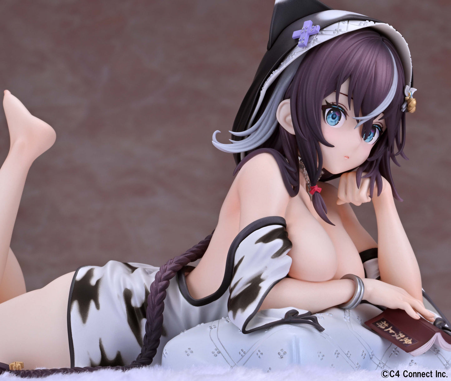 Pan Feng (Wakening) 1/7 Scale collectible scale model made of plastics by Tokyo Figure