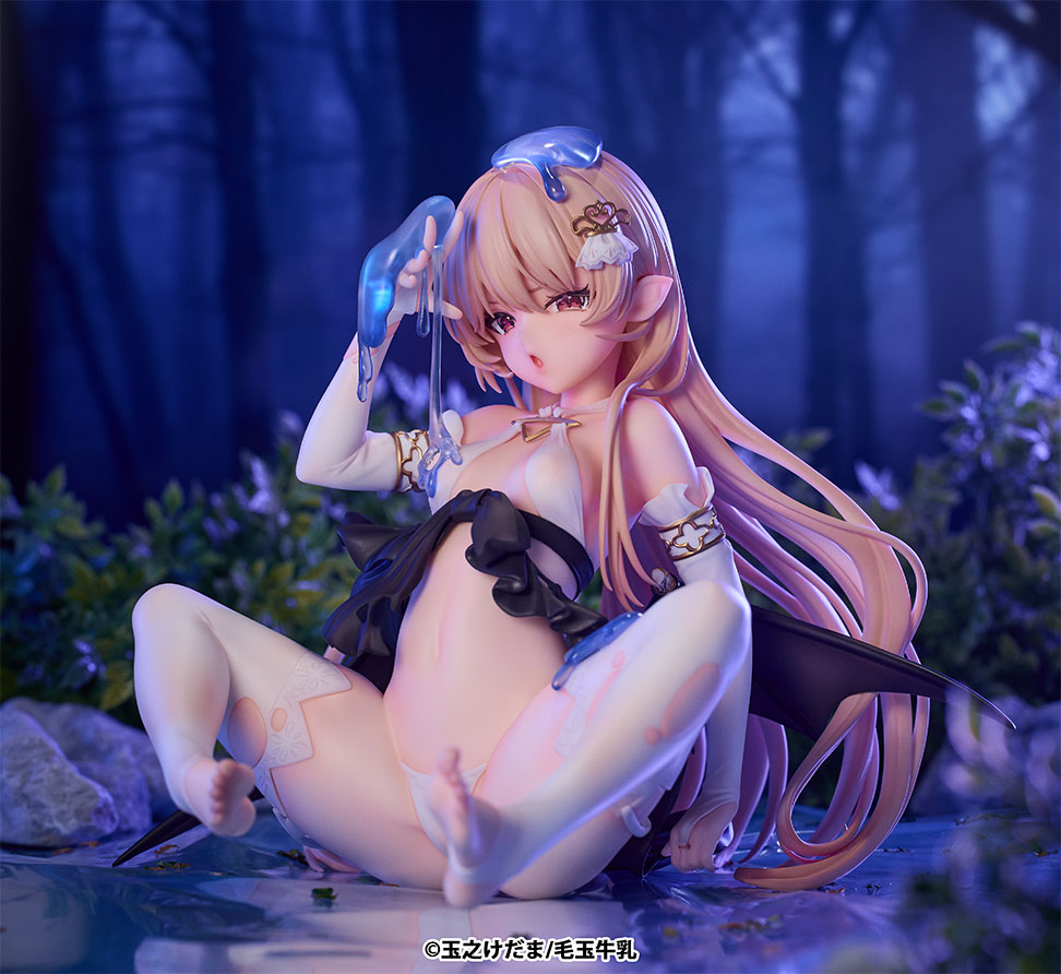 Plasma and Slime (Standard Edition) collectible scale model made of plastics by Tokyo Figure