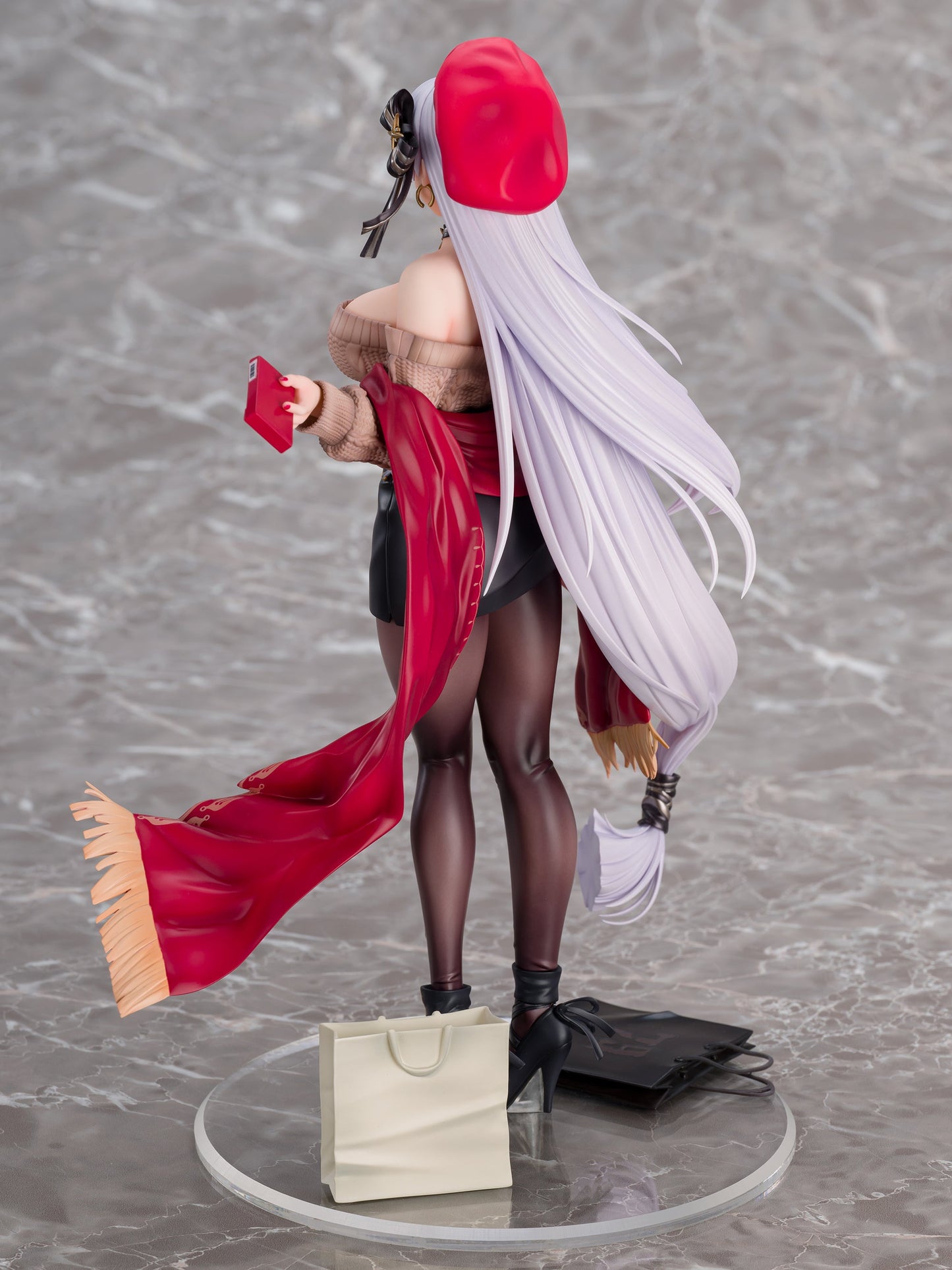Azur Lane Belfast - Shopping with the Maid-in-Chief Ver. collectible scale model made of plastics by Tokyo Figure