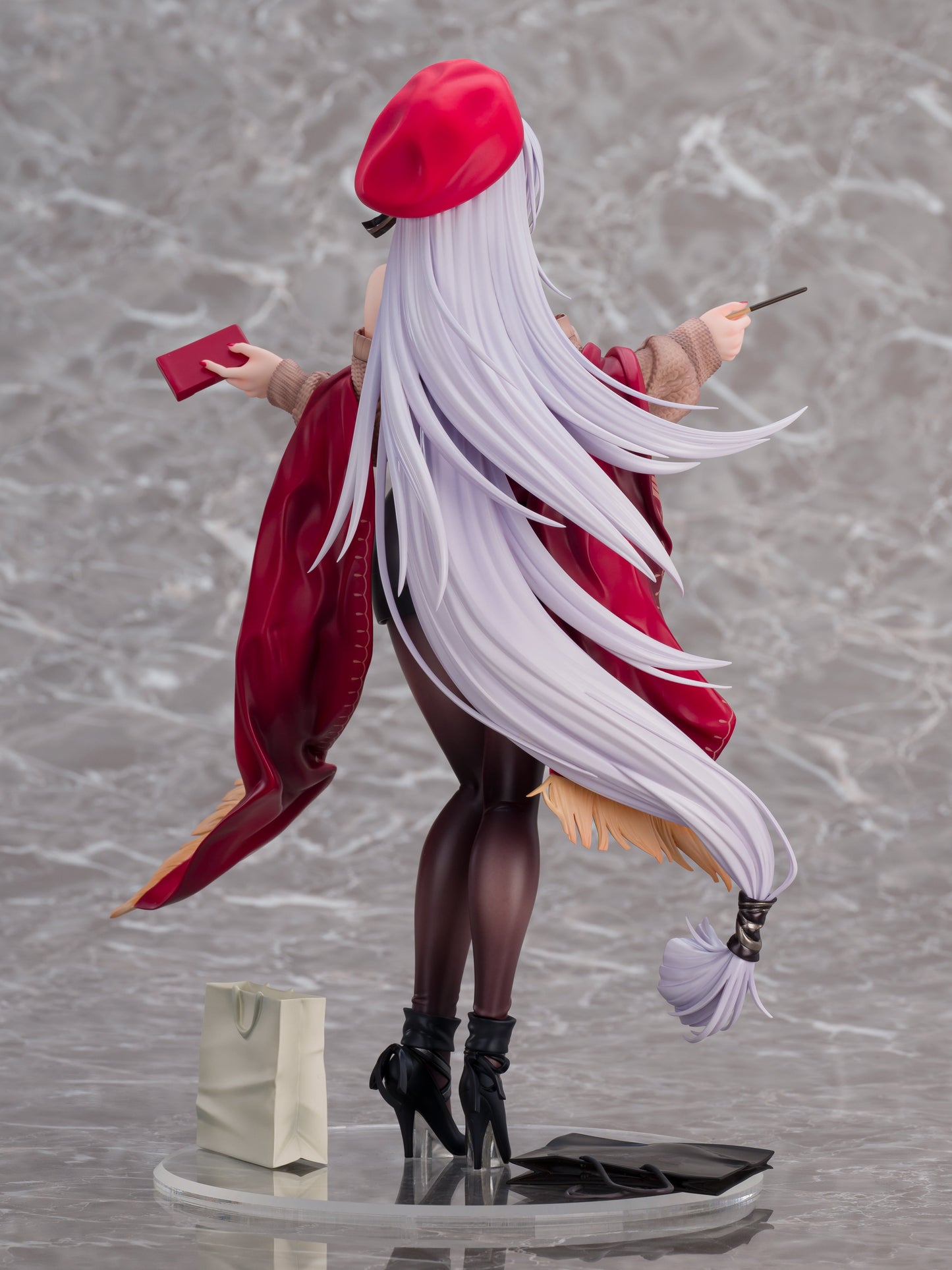 Azur Lane Belfast - Shopping with the Maid-in-Chief Ver. collectible scale model made of plastics by Tokyo Figure