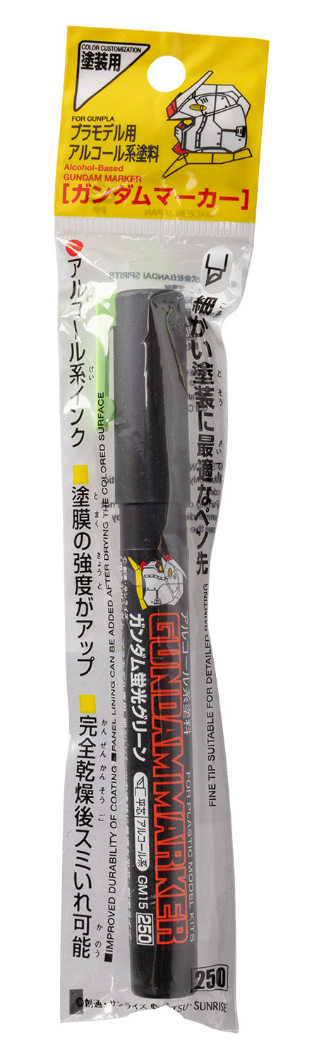 Mr. Hobby GM15 Gundam Marker Green Fluorescent Felt-Tip Pen Green color Chisel Tip in original packaging by GSI Creos