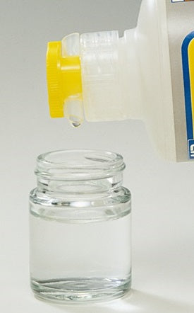 GT33 Mr. Color Thinner Spout Cap Set Pourer, Lid, Cap by Mr. Hobby made of Plastic Metal