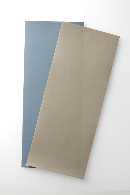 GT62 Mr. Water Proof Polishing Cloth #6000, #8000 Polishing Cloth by Mr. Hobby made of Plastic