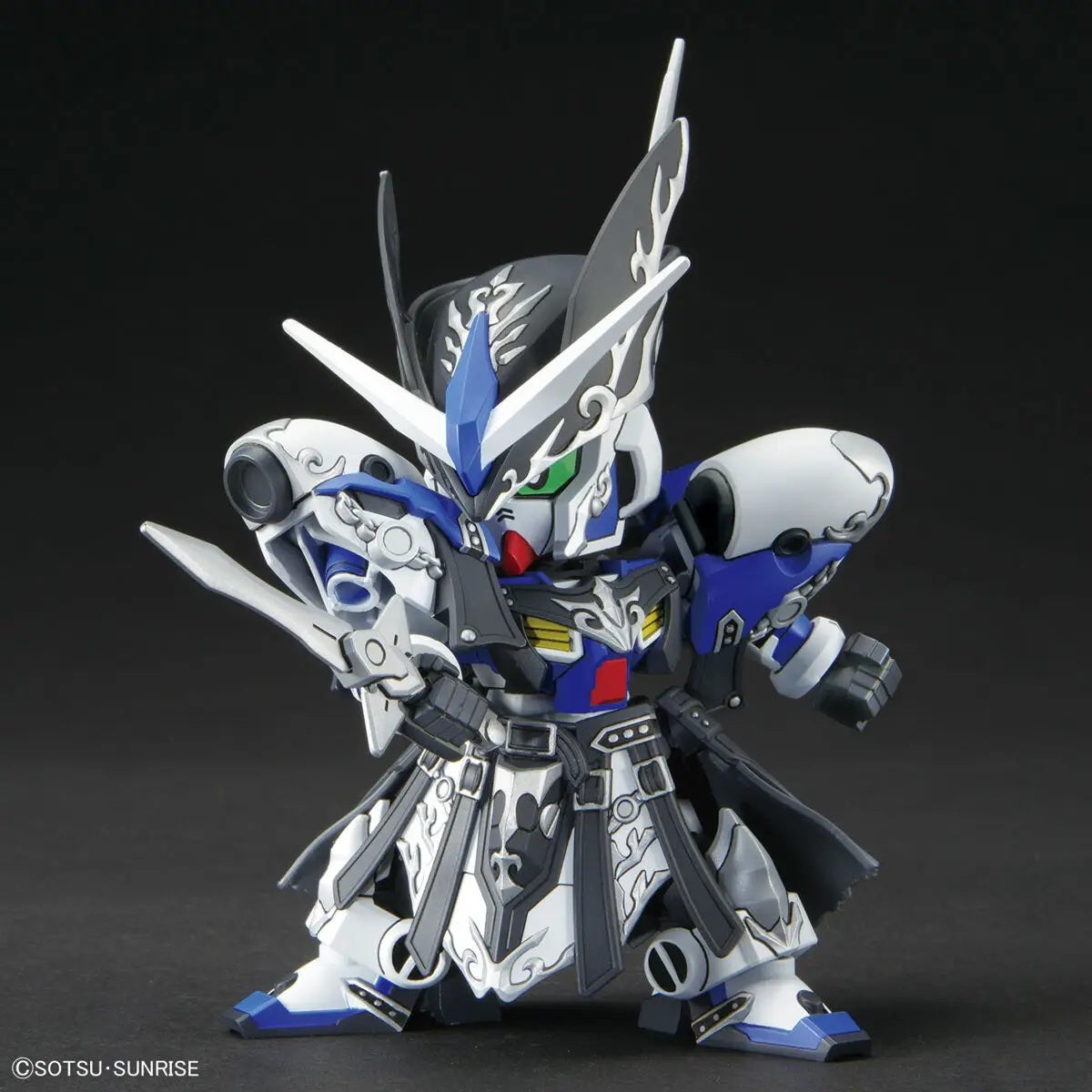 SDW HEROES LEIF GUNDAM GP04 collectible scale model made of plastics by Bandai